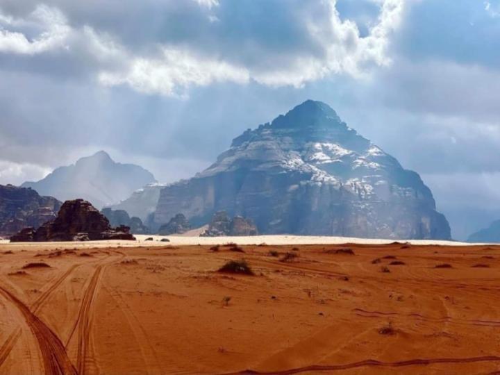 Desert Star Camp ワディ ・ラム エクステリア 写真